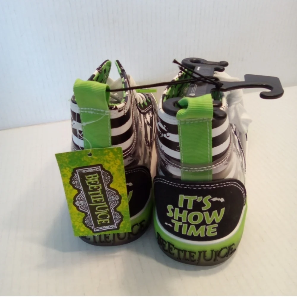 BEETLE JUICE NEW SIZE 11 UNISEX Sqtylish Black and Green High-Top Sneakers